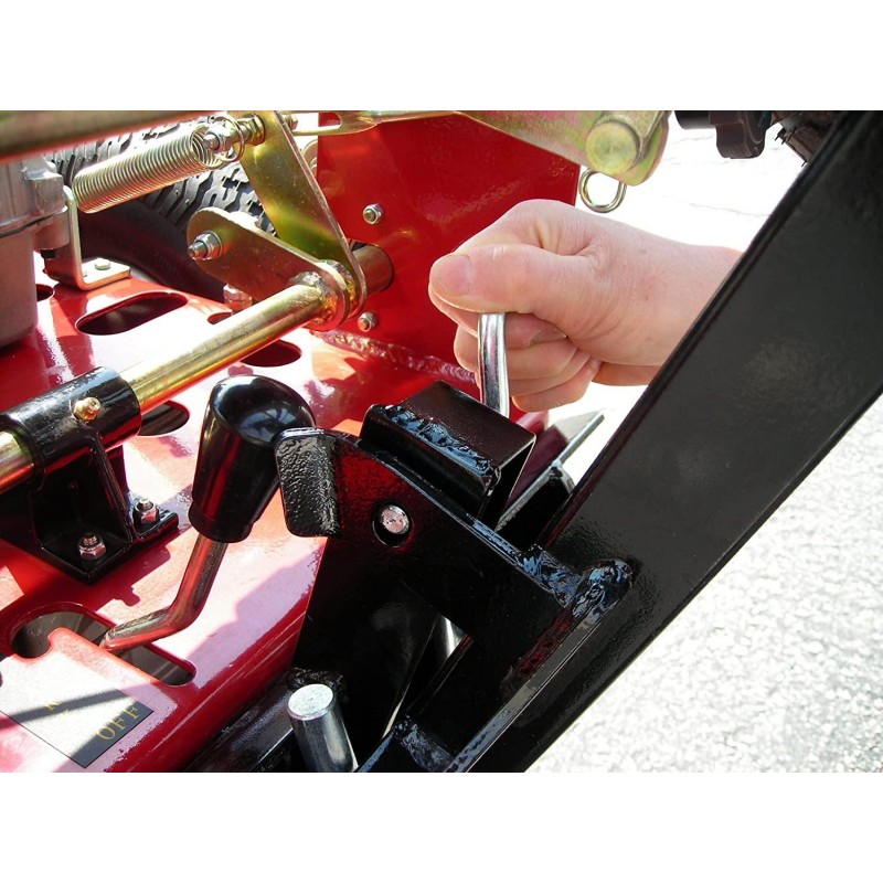 TS2006N Two Wheel Sulky Lift & Latch