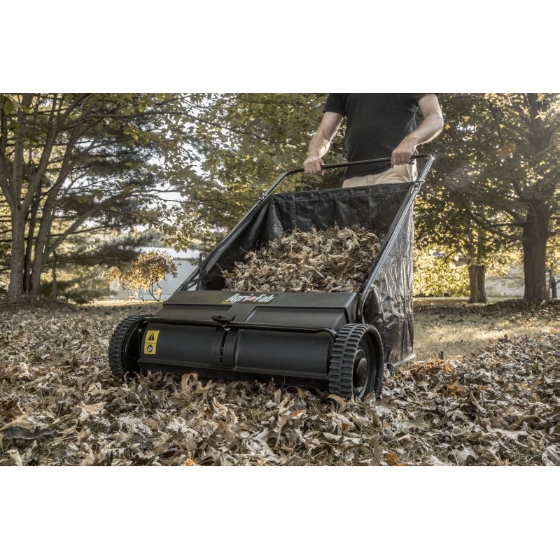 Agri-Fab 45-0218 26-Inch Push Lawn Sweeper, Black