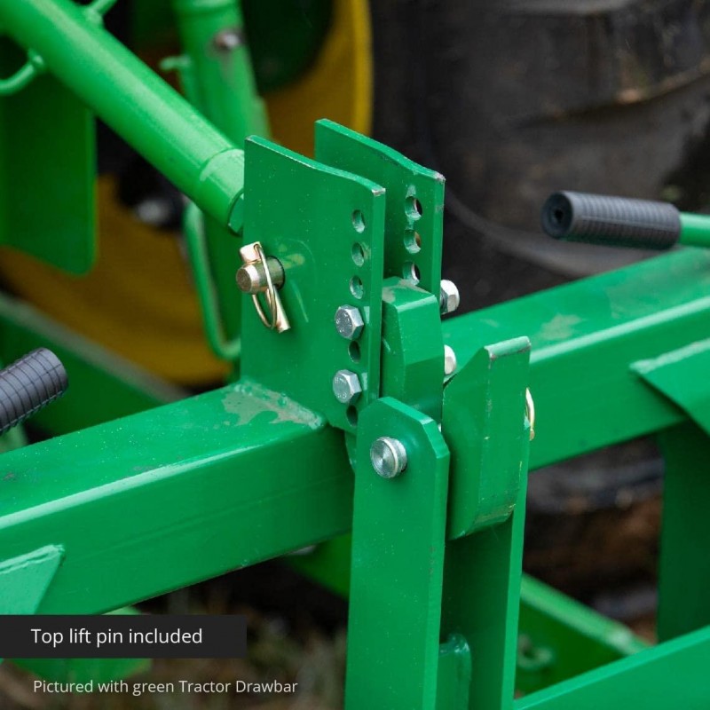 Titan Tractor Drawbar with Suitcase Weight Brackets 2