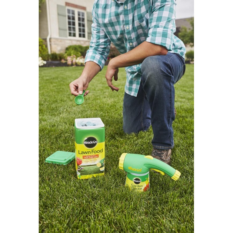 Miracle-Gro 1001833 Lawn Food Water Soluble Lawn Fertilizer (6 Pack), 5 lb